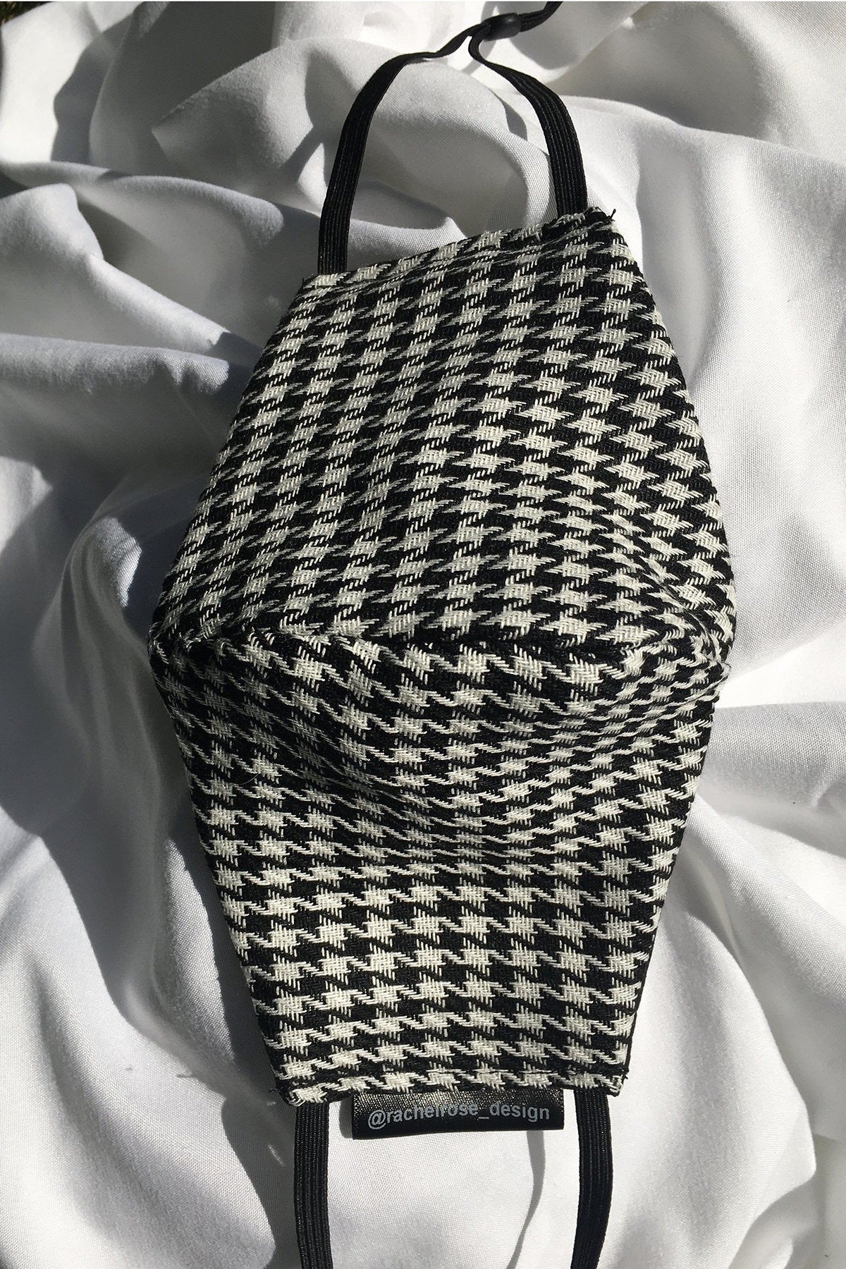 Hounds tooth