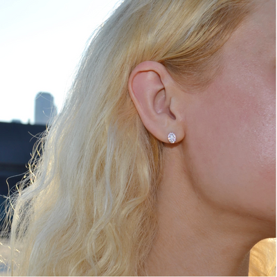 The Mes Me Rize White Earrings - ShopAuthentique